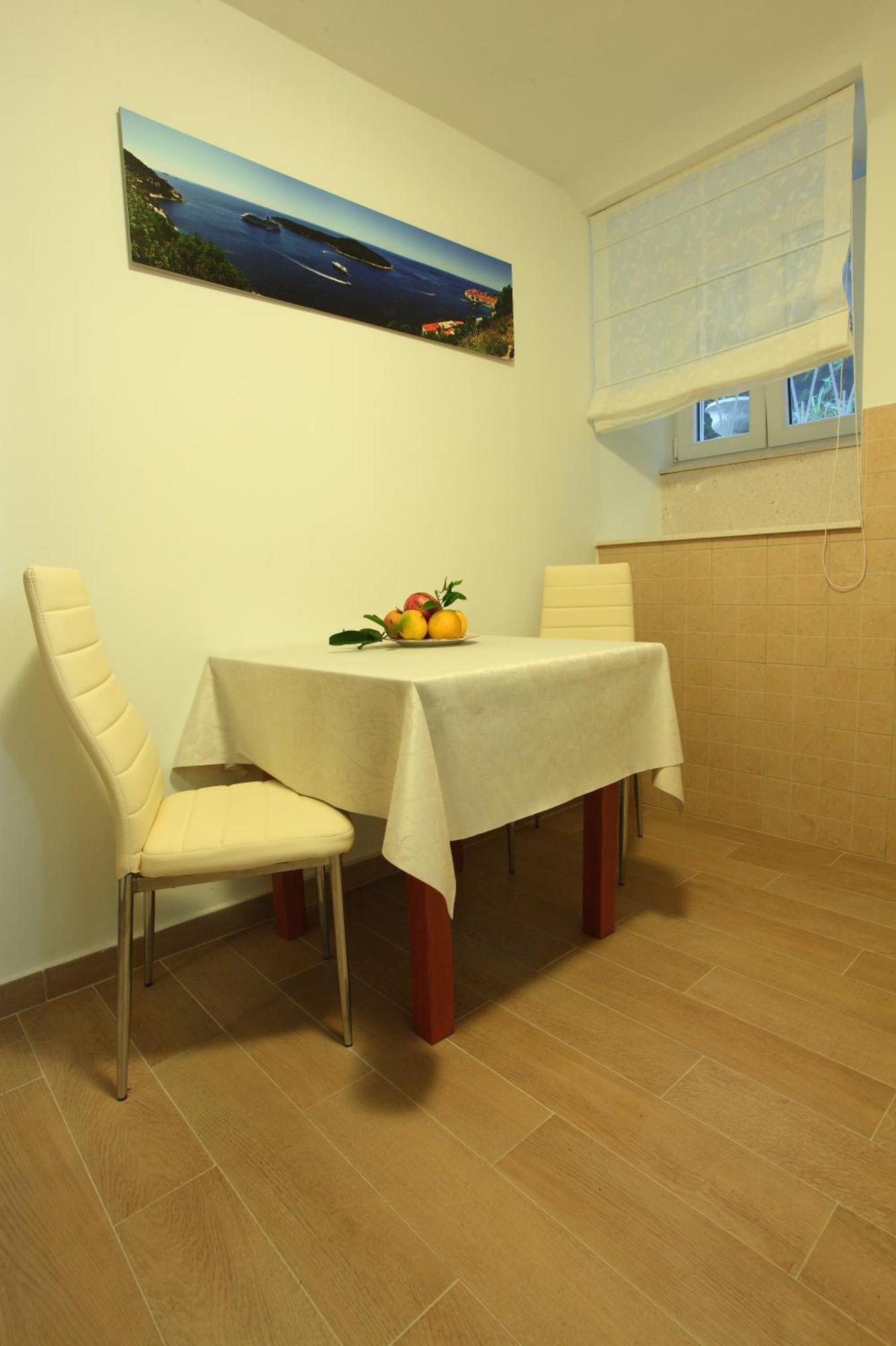 Apartament Pile Marina *